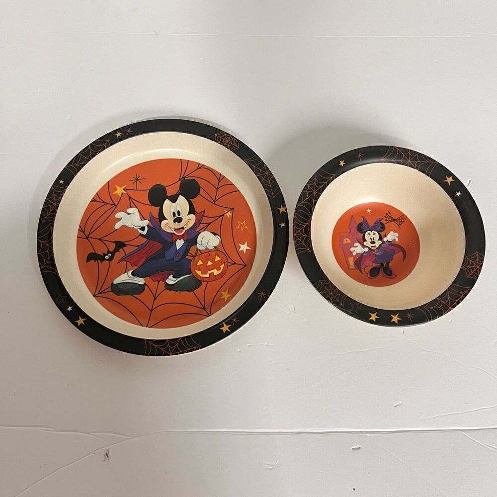 VTG Disney Mickey And Minnie Halloween Dishes